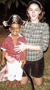 Stanley Ann Dunham and her son 6-year-old son, 
          Barry Obama or Barack Obama will be the American Emperor in 2008